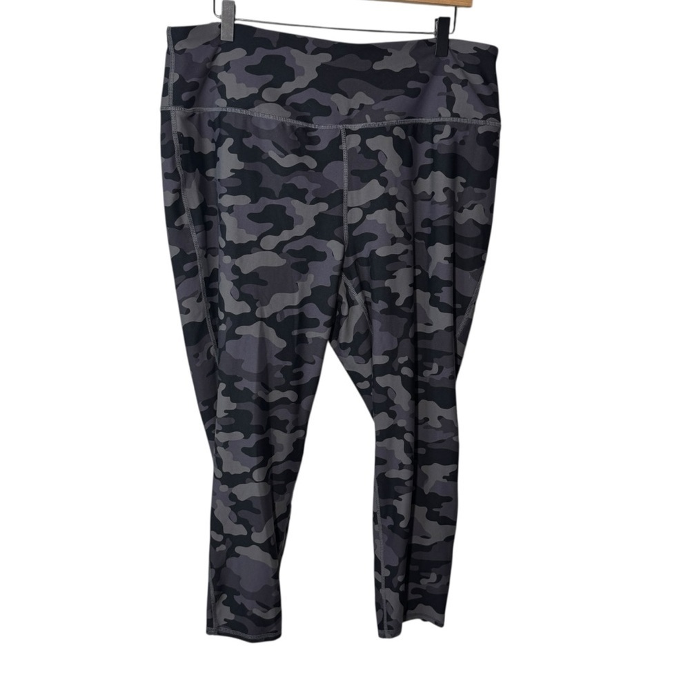 Torrid Camo Activewear Leggings Size 3X
